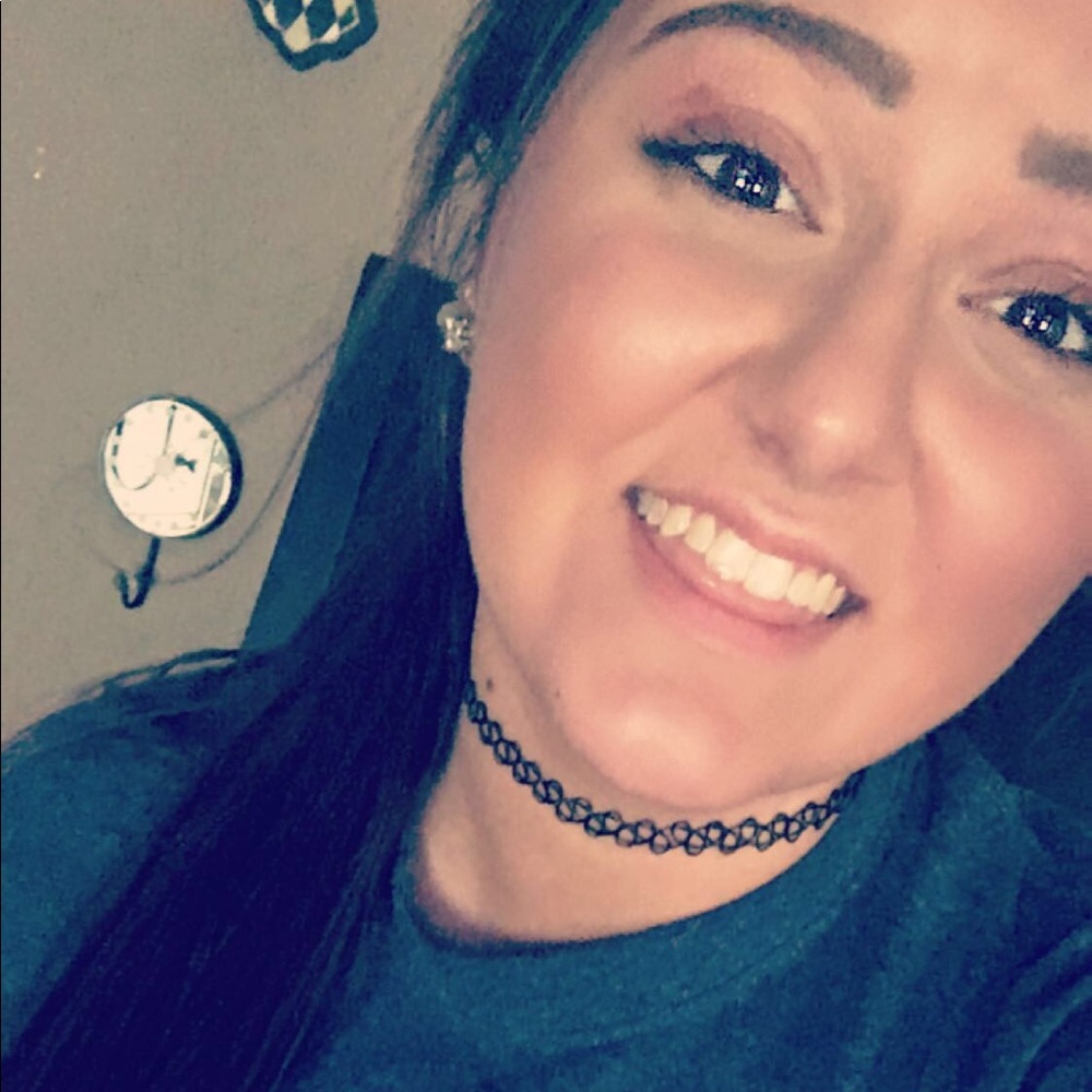 Meet your Posher, Rachel